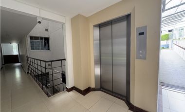 Venta apartamento en la Av Sur de Pereira, 2 piso