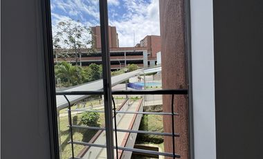 Venta apartamento en la Av Sur de Pereira, 2 piso