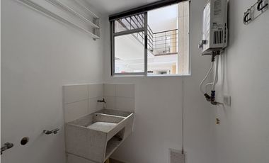 Venta apartamento en la Av Sur de Pereira, 2 piso