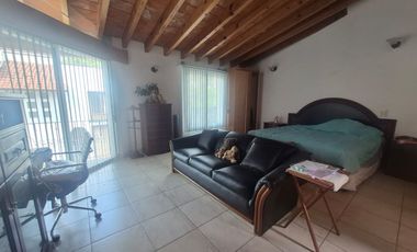 Casa Comercial en Santa María Ahuacatitlán Cuernavaca - LLR-173-Cc