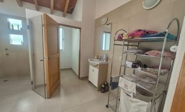 Casa Comercial en Santa María Ahuacatitlán Cuernavaca - LLR-173-Cc