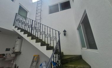 Casa Comercial en Santa María Ahuacatitlán Cuernavaca - LLR-173-Cc