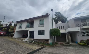 Casa Comercial en Santa María Ahuacatitlán Cuernavaca - LLR-173-Cc