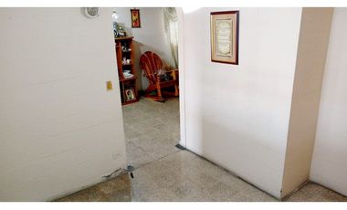 SE VENDE CASA EN DON BOSCO