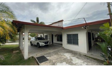 VENTA DE CASA EN EL TERRONAL 4R CERCADA PORTON ELECTRICO