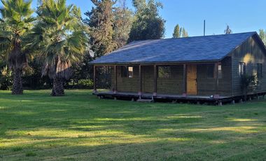 Propiedad en exclusivo condominio de Pirque