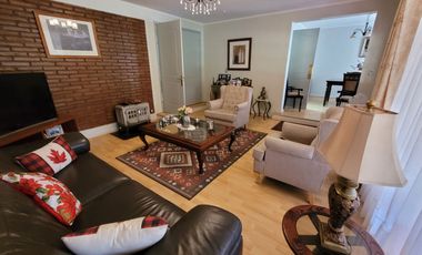 Propiedad en exclusivo condominio de Pirque