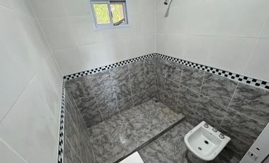 VENTA DE CASA QUINTA SOBRE LAGUNA LOS NARANJOS