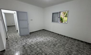 VENTA DE CASA QUINTA SOBRE LAGUNA LOS NARANJOS