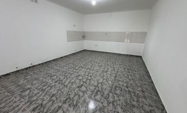 VENTA DE CASA QUINTA SOBRE LAGUNA LOS NARANJOS