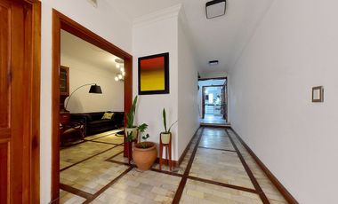 VENTA CASA 7 AMB. JARDIN Y GARAGE  - ADROGUÉ