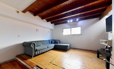VENTA CASA 7 AMB. JARDIN Y GARAGE  - ADROGUÉ