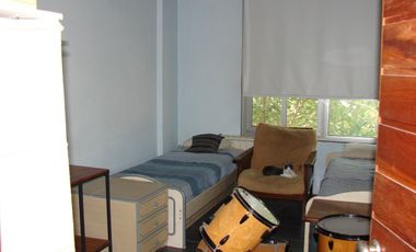 Venta Casa 7 Ambientes con pileta y Quincho Beccar