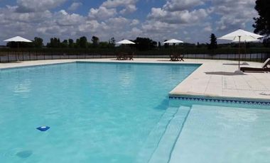 CASA EN VENTA AREA 60 5 AMB BARRIO LA VICTORIA