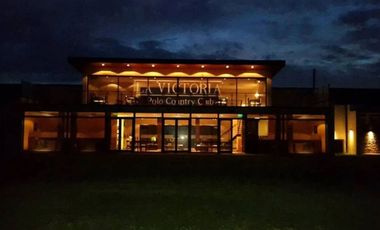 CASA EN VENTA AREA 60 5 AMB BARRIO LA VICTORIA