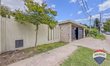 CASA EN VENTA JOAQUIN GORINA - 3 DORMITORIOS