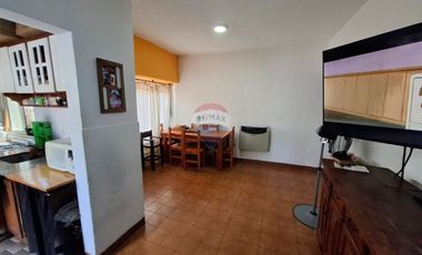 VENTA PH 2 AMBIENTES CON PATIO QUILMES ESTE