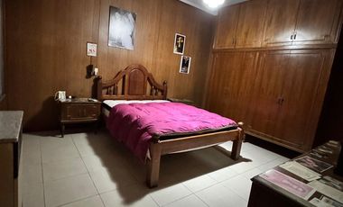 Casa 4 dormitorios y cochera en venta