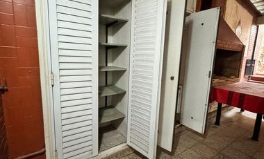 Casa 4 dormitorios y cochera en venta