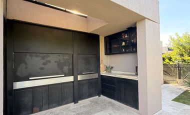 CASA EN VENTA - LAS GOLONDRINAS Bo CERRADO, HUDSON