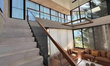 CASA EN VENTA - LAS GOLONDRINAS Bo CERRADO, HUDSON