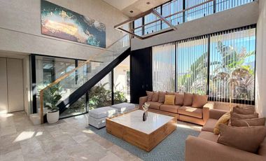 CASA EN VENTA - LAS GOLONDRINAS Bo CERRADO, HUDSON