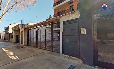 Depto Venta 2 amb expand a 3 amb, c/coch. V López
