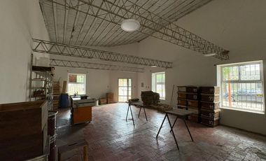 VENTA DE CASONA CENTRICA EN ESPERANZA