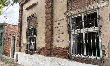 VENTA DE CASONA CENTRICA EN ESPERANZA