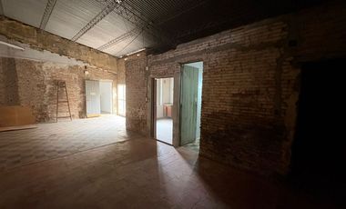 VENTA DE CASONA CENTRICA EN ESPERANZA