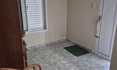 VENTA CASA ZONA ESTE BARRIO RESIDENCIAL