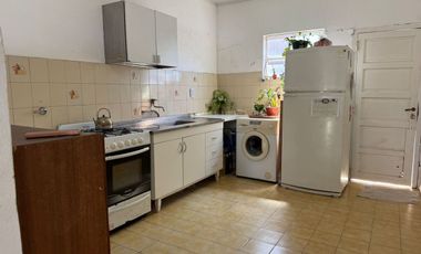 VENTA CASA 2 dormi - Barrio Este, a mts de ruta 70
