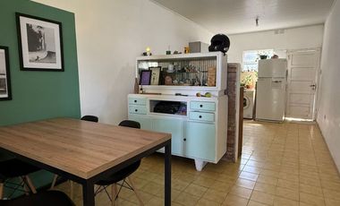 VENTA CASA 2 dormi - Barrio Este, a mts de ruta 70