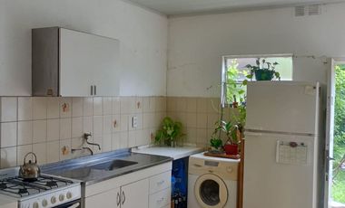 VENTA CASA 2 dormi - Barrio Este, a mts de ruta 70