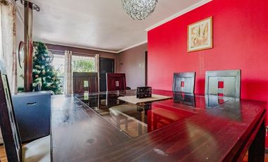 Casa en Venta en Enrique Olivares / La Florida