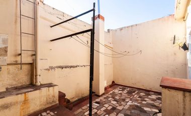 VENTA PH DE 3 AMB- PLANTA ALTA/ SARANDI