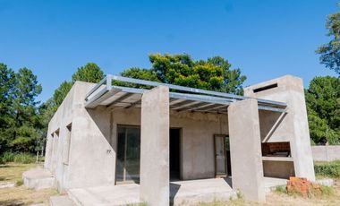 QUINTA PROYECTO EN BOSQUES DE LA SALLE - COLASTINE