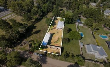 QUINTA PROYECTO EN BOSQUES DE LA SALLE - COLASTINE