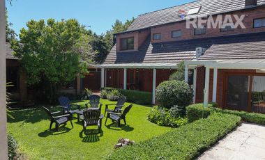 Calle cortada muy tranquila  - ACASSUSO