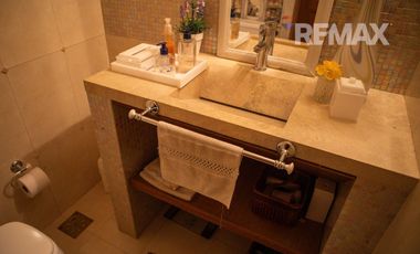 Calle cortada muy tranquila  - ACASSUSO