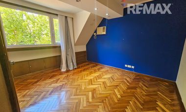 Calle cortada muy tranquila  - ACASSUSO