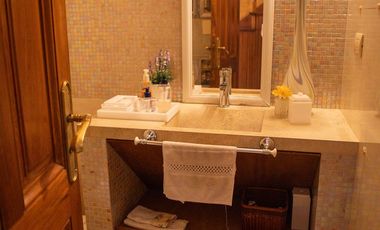 Calle cortada muy tranquila  - ACASSUSO