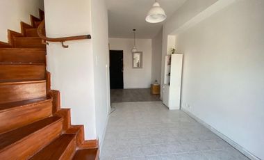 Duplex en venta a Mts de AV CORRIENTES