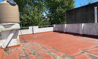 VENTA CASA VILLA LYNCH VIV MULTIFAMILIAR LOTE PROP