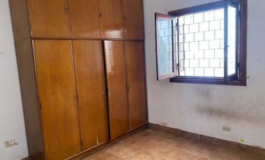 VENTA CASA VILLA LYNCH VIV MULTIFAMILIAR LOTE PROP