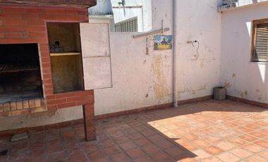 VENTA CASA VILLA LYNCH VIV MULTIFAMILIAR LOTE PROP