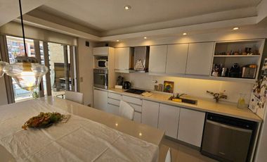 Excte. 4 amb + escrit- balc c/parr-Avell centro