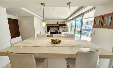 Excte. 4 amb + escrit- balc c/parr-Avell centro