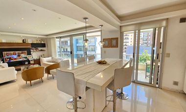 Excte. 4 amb + escrit- balc c/parr-Avell centro