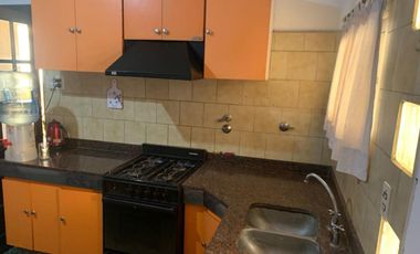 VENTA CASA 5 AMB EN INGENIERO JUAN ALLAN